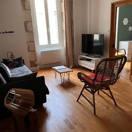 Nid Douillet T2 Wifi Centre Historique 3 Etoiles * La Rochelle (Charente-Maritime)